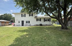 69 NOTTINGHAM Road, Springfield, IL 62704