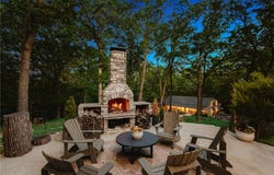 8880 Pageant Drive, Rogers, AR 72756