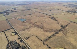 Queens Road, Bartlett, KS 67332