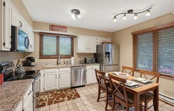 7582 Heather Circle, Kent, OH 44240