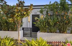 8980 Lloyd Pl, West Hollywood, CA 90069