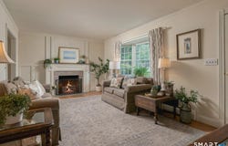 12 Sunset Drive, Old Lyme, CT 06371