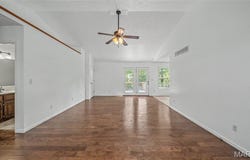 162 Sawmill Road, St Robert, MO 65584