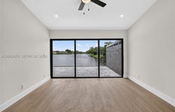 9575 NW 38th Pl, Sunrise, FL 33351