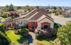2006 D Street, Eureka, CA 95501