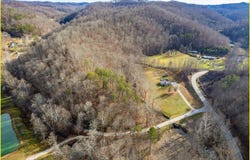 Board Tree Road, Salyersville, KY 41465