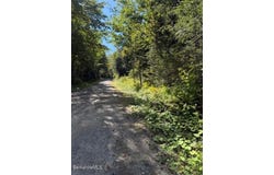 Seneca Dr, Becket, MA 01223