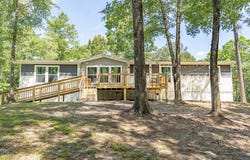 85 Baughman Rd, Carriere, MS 39470