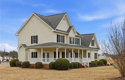 151 Meadow Dr, Tappahannock, VA 22560