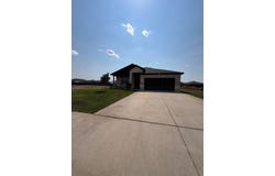 1122 Mesa Street, Hereford, TX 79045