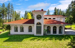 191 Indian Meadows Rd, Sandpoint, ID 83864