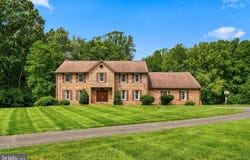 6140 FISHERS STATION Road, LOTHIAN, MD 20711