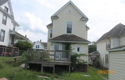 314 E Hawthorne St, Covington, VA 24426