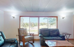 689 E Lake Boulevard, Winona, MN 55987