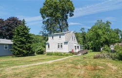 32 Hoffman Avenue, Cranston, RI 02920