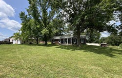 4117 County Road 2600, Willow Springs, MO 65793