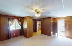 112 Marquette Avenue, Houghton Lake, MI 48629