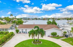 450 64TH Avenue, ST PETE BEACH, FL 33706