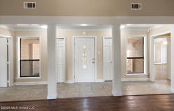 4800 Brookwood Place, Jackson, MS 39272