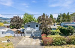125 SUSAN St, MyrtleCreek, OR 97457