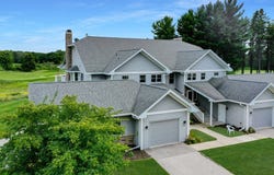 6950 Cobblestone Rd, Egg Harbor, WI 54209