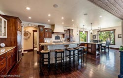 11042 N Cattle Dr, Hayden, ID 83835