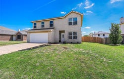 316 Spurlock Drive, Krum, TX 76249