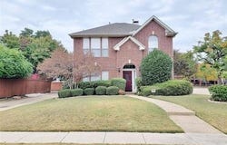 211 Moss Hill Road, Irving, TX 75063