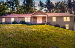 13 Bowdoin Drive, Lewiston, ME 04240