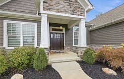 9517 Monaco Circle, Centerville, OH 45458