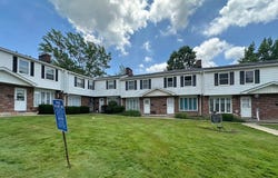 6488 State Road, Parma, OH 44134