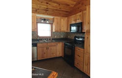 31 Barnes Road, Canton, NY 13617