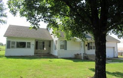 419 State Road H, Elkland, MO 65644