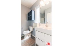1259 W 36th Pl, Los Angeles, CA 90007