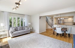 2036 TITAN Ter, WestLinn, OR 97068