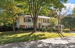 27 Third St, Maynard, MA 01754