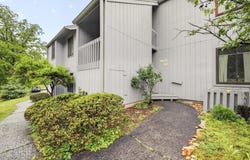 9105 S Pointe Ridge Lane, Bloomington, IN 47401