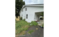 155 N 2nd St, Campbellsburg, KY 40011