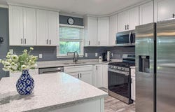 4 JAMES ST, ONANCOCK, VA 23417