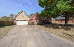 945 Lakemont Cove, Southaven, MS 38672