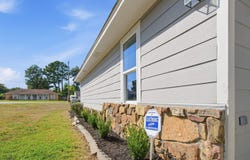 6206 KIRBY DOWNS Dr, Memphis, TN 38115