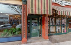 231 COMMERCIAL St NE, Salem, OR 97301