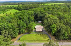 724 Lone Pine Rd. S, Greers Ferry, AR 72067