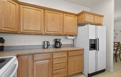 1011 10TH St, Florence, OR 97439