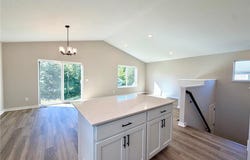 1827 Pierce Street S, Cambridge, MN 55008