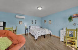 306 Alamo Street, Claude, TX 79019
