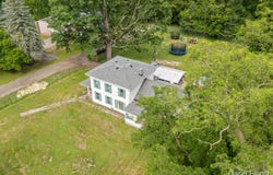 925 E Isham Street, Lyons, MI 48851
