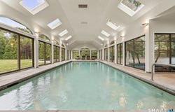 21 Calhoun Drive, Greenwich, CT 06831