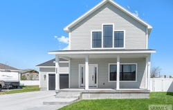 689 N 2876 E, Roberts, ID 83444