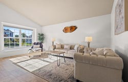 52 RUSHMORE Lane, HARTFORD, WI 53027-8666